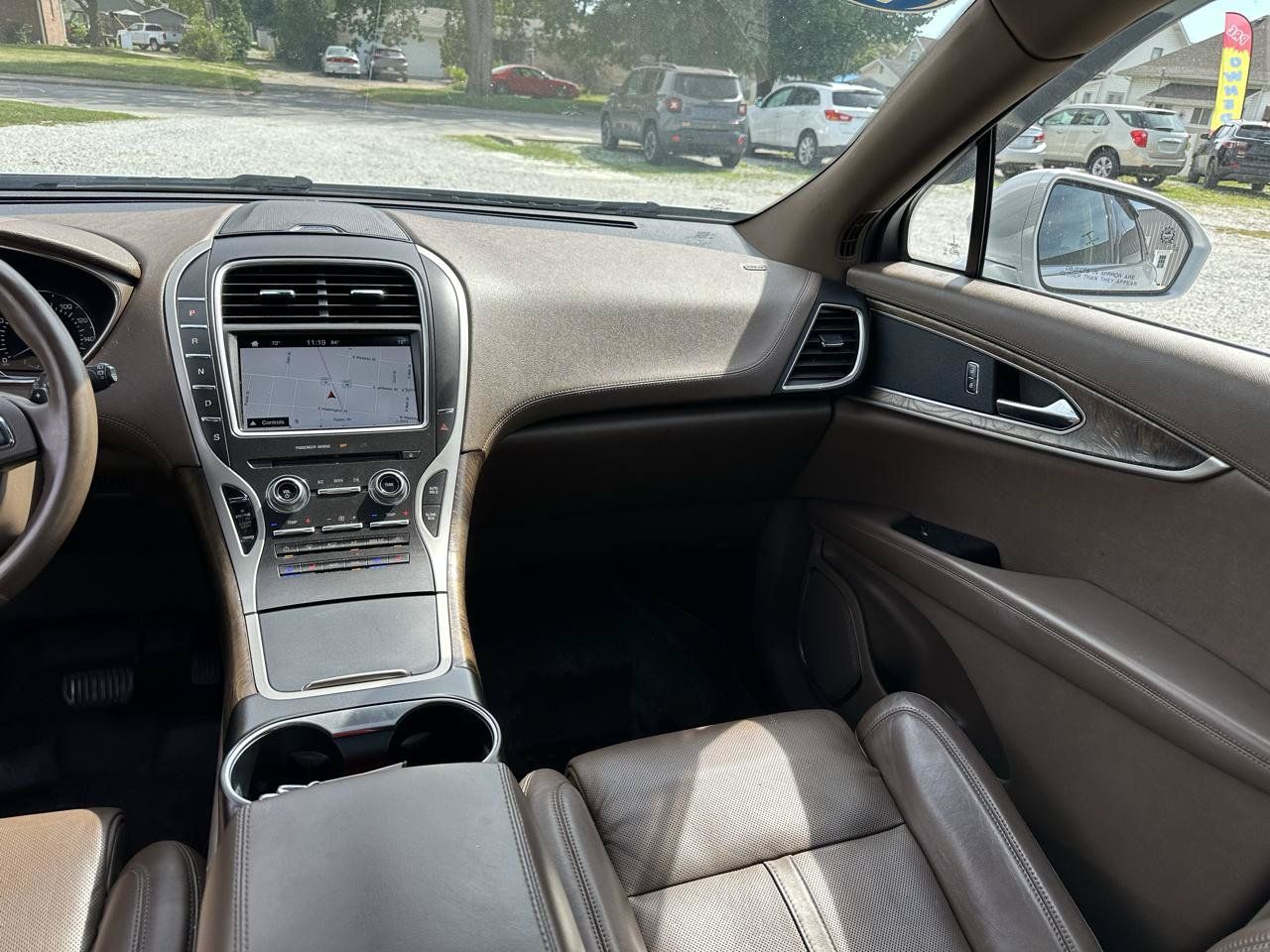 Used 2016 Lincoln MKX Reserve w/ Climate Package AWD/4WD image 11