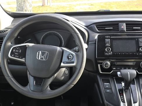 Used 2019 Honda CR-V LX image 13