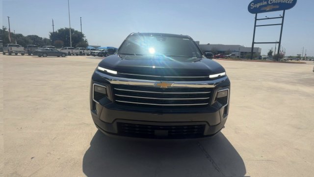 Certified 2026 Chevrolet Traverse LT w/ Driver Confidence Package FWD image 3