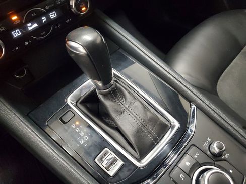 Used 2018 MAZDA CX-5 Touring w/ Preferred Equipment Package image 31