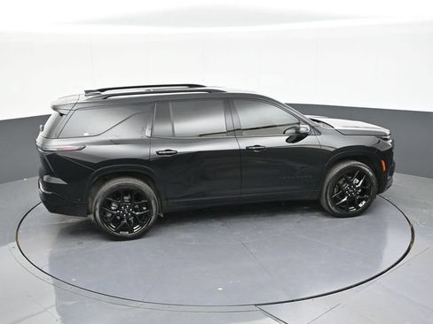 Used 2024 Chevrolet Traverse RS w/ LPO, Floor Liner Package AWD/4WD image 67