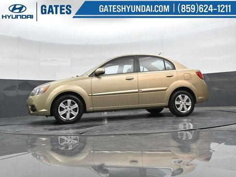 Used 2011 Kia Rio LX image 32
