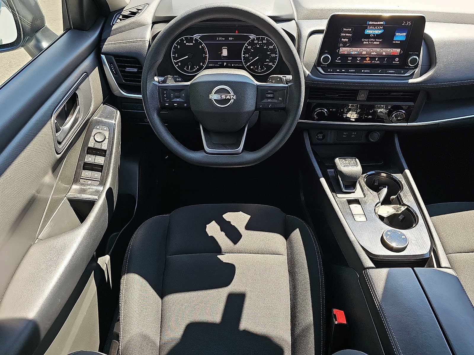 Used 2025 Nissan Rogue S AWD/4WD image 11