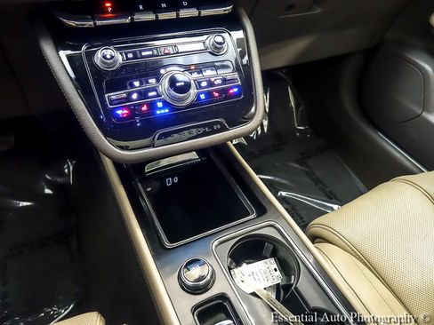 Used 2022 Lincoln Corsair Reserve w/ Equipment Group 201A FWD image 20