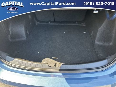 Used 2025 Chevrolet Malibu RS FWD image 16