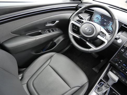 Certified 2023 Hyundai Tucson SEL w/ Convenience Package image 9