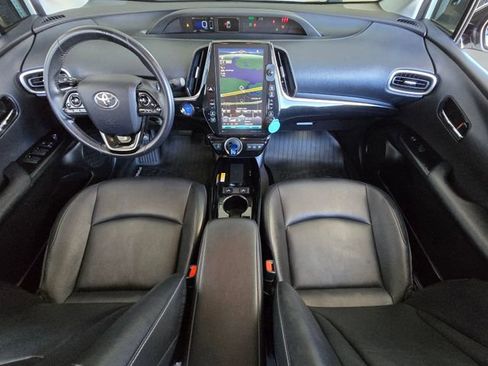 Used 2020 Toyota Prius Prime XLE FWD image 9