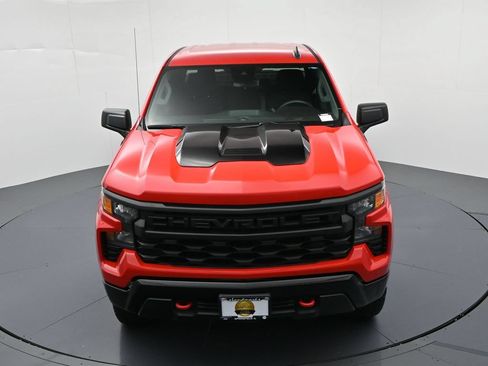 Used 2024 Chevrolet Silverado 1500 Custom Trail Boss w/ LPO, Dark Essentials Package AWD/4WD image 16