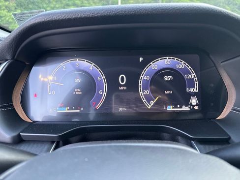 New 2024 Jeep Grand Cherokee Limited 4xe w/ Luxury Tech Group II image 19