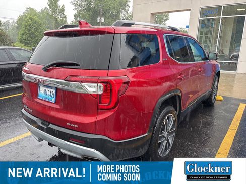 Used 2022 GMC Acadia SLT w/ Preferred Package AWD/4WD image 4