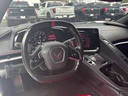 Used 2021 Chevrolet Corvette Stingray Coupe w/ 1LT RWD image 9