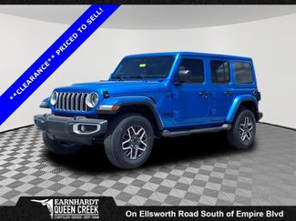 Certified 2025 Jeep Wrangler Unlimited Sahara AWD/4WD video 1