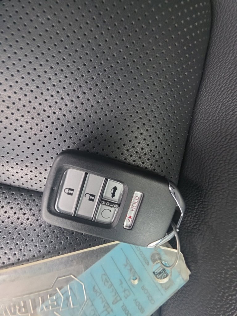 Certified 2019 Honda Accord EX-L image 32