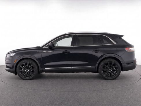 Used 2023 Lincoln Nautilus Reserve w/ Equipment Group 201A FWD image 6