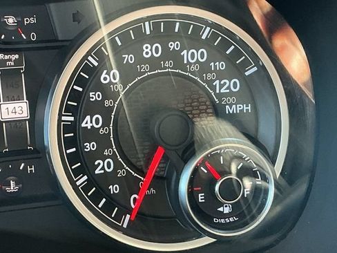 Used 2022 RAM 3500 Laramie AWD/4WD image 15