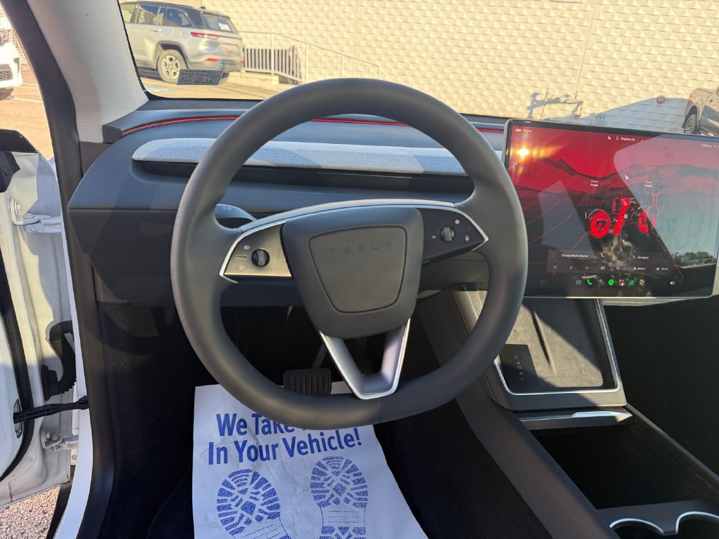 Used 2026 Tesla Model Y Long Range AWD/4WD image 15