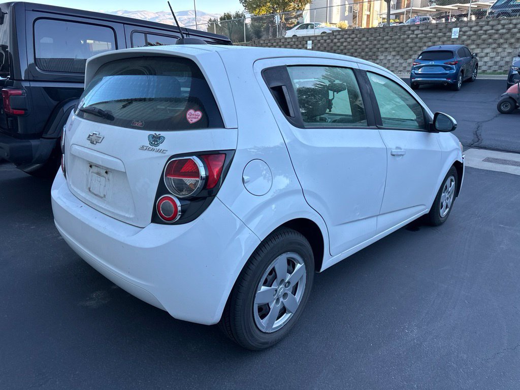 Used 2016 Chevrolet Sonic LS FWD image 5