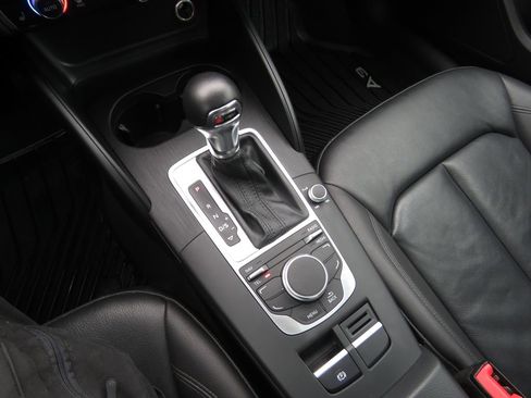 Used 2016 Audi A3 2.0T Premium image 23