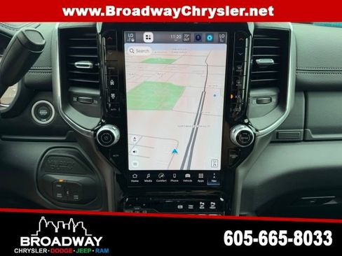 New 2026 RAM 2500 Laramie w/ Towing Technology Group AWD/4WD image 21