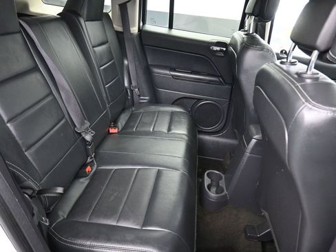 Used 2017 Jeep Patriot High Altitude image 21