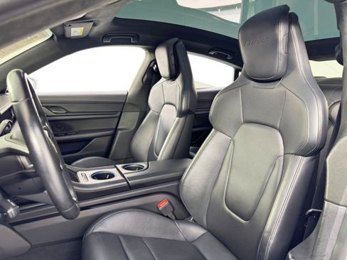 Used 2020 Porsche Taycan Turbo image 40