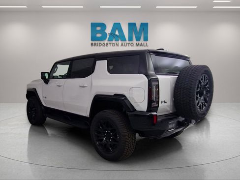 New 2026 GMC Hummer EV SUV image 6