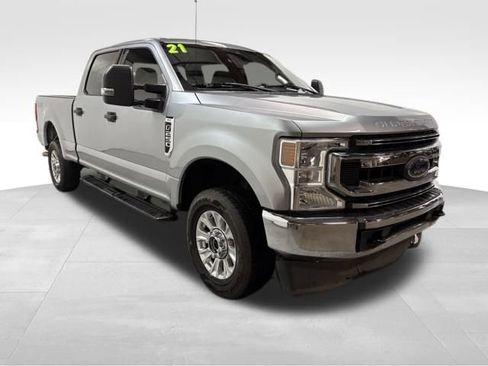 Used 2021 Ford F250 XLT image 5