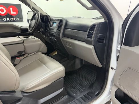Used 2019 Ford F250 XL w/ Power Equipment Group image 20