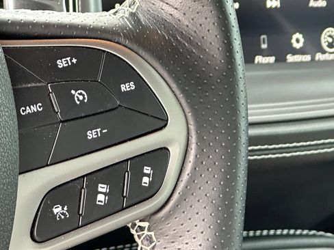 Used 2023 Dodge Challenger SRT Hellcat RWD image 22