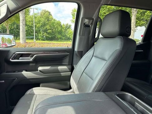 Used 2023 Chevrolet Silverado 1500 LTZ w/ LTZ Convenience Package II AWD/4WD image 22