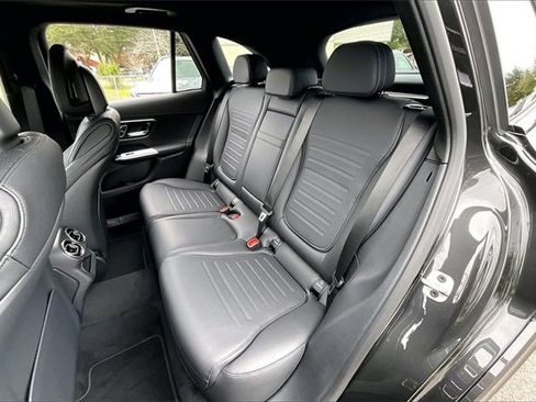 New 2026 Mercedes-Benz GLC 300 image 23