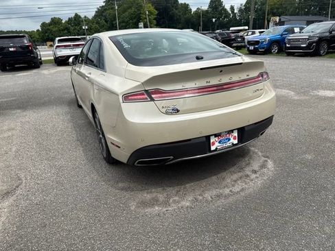 Used 2018 Lincoln MKZ Select w/ Technology Package AWD/4WD image 24