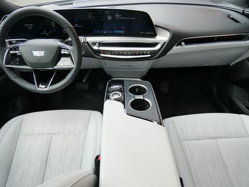 Certified 2024 Cadillac Lyriq Luxury w/ LPO, Floor Liner Package AWD/4WD image 14