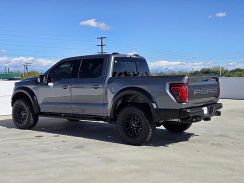 Used 2025 Ford F150 Raptor image 6