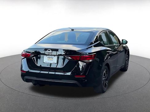 Used 2025 Nissan Sentra SV FWD image 11