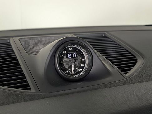 New 2026 Porsche Macan S image 31