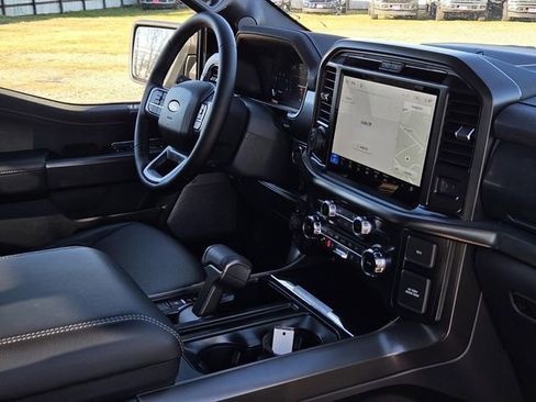 New 2026 Ford F150 Lariat w/ Equipment Group 501A Mid image 9