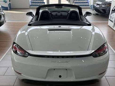 Used 2023 Porsche 718 Boxster RWD image 5