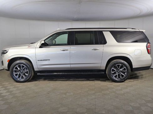 Used 2023 Chevrolet Suburban Z71 AWD/4WD image 15
