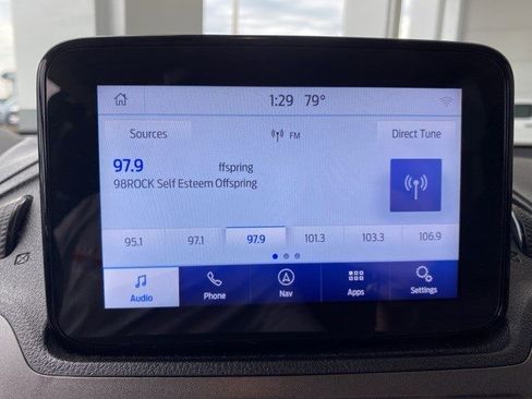 Certified 2020 Ford Transit Connect XLT image 22