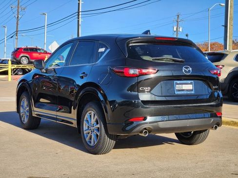 New 2025 MAZDA CX-5 AWD 2.5 S w/ Preferred Package image 3