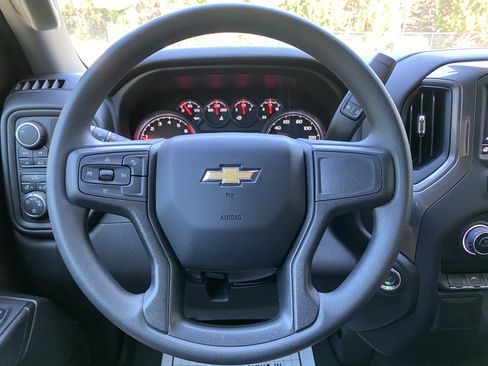 Used 2025 Chevrolet Silverado 1500 Custom w/ Turbomax Blackout Package AWD/4WD image 18