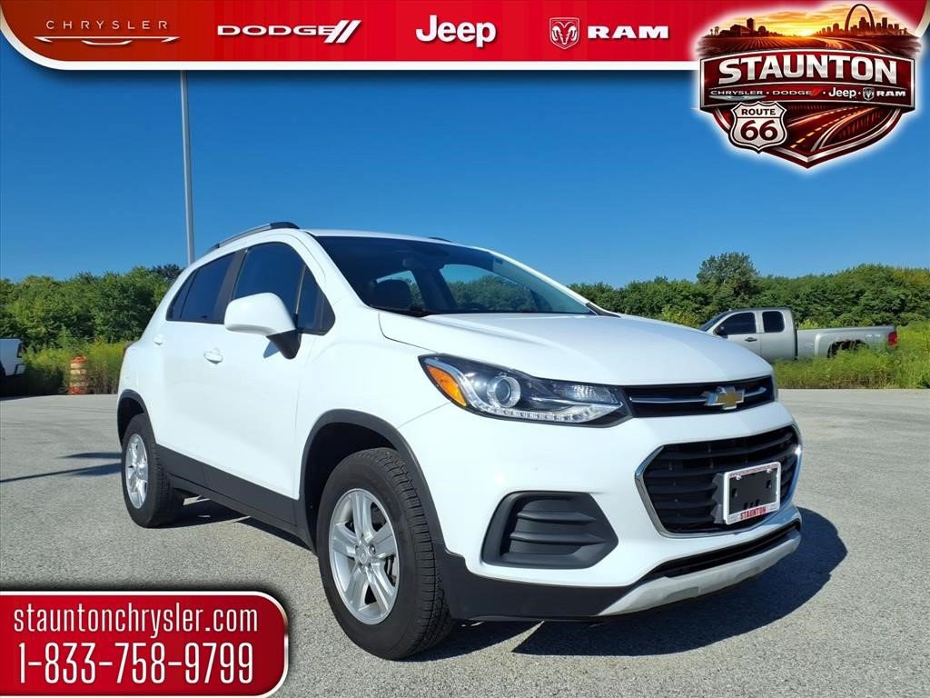 Used 2021 Chevrolet Trax LT w/ Driver Confidence Package AWD/4WD image 1