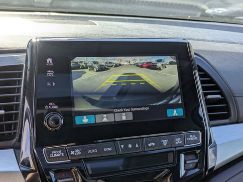 Used 2024 Honda Odyssey EX-L image 23