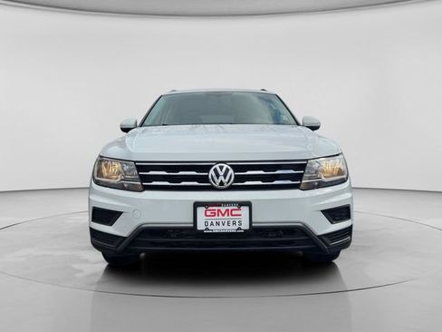 Used 2020 Volkswagen Tiguan SE w/ Panoramic Sunroof Package image 25