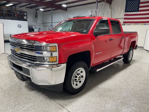 Used 2016 Chevrolet Silverado 2500 W/T w/ WT Convenience Package image 4