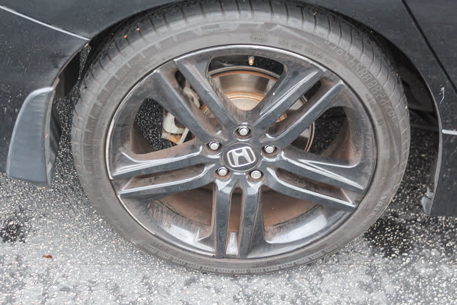 Used 2017 Honda Accord Sport image 11