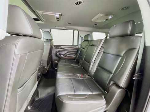 Used 2018 Chevrolet Suburban LT AWD/4WD image 29