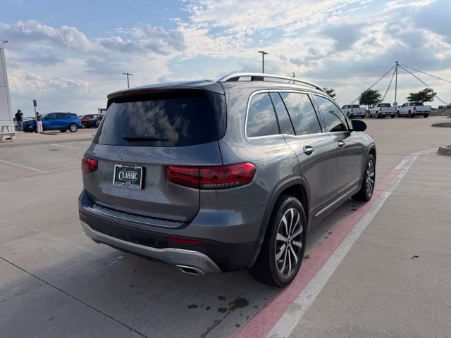 Used 2022 Mercedes-Benz GLB 250 image 3