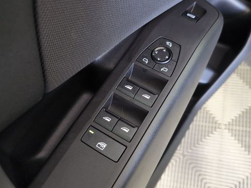 Used 2025 BMW X3 xDrive30i w/ Convenience Package image 10